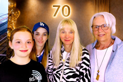 g7FWGoL-1
