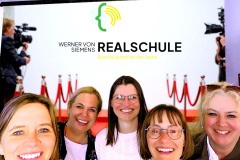vnERhEr-1